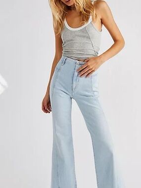 Free People We the Free Women’s Florence Flare Jeans,high waist,light blue sz 27